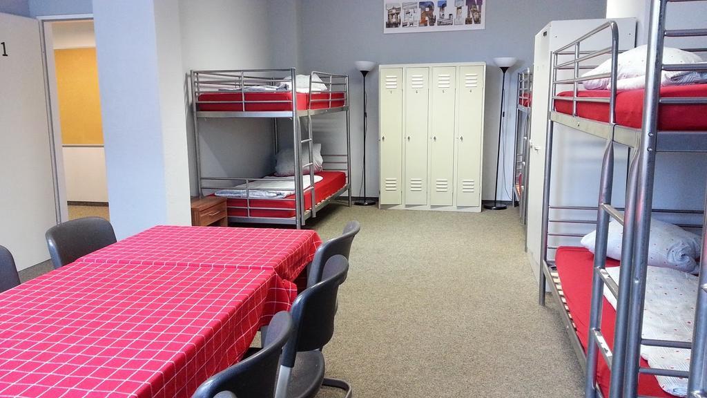 Hostel Die Etage East Берлин Стая снимка