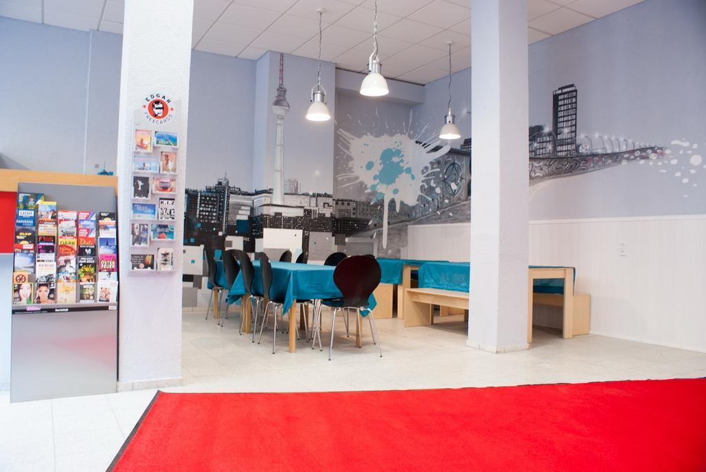 Hostel Die Etage East Берлин Екстериор снимка